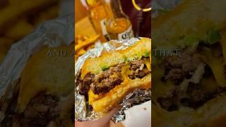 FIVE GUYS’TA İLK ISIRIK 🫠 #australia  #travel #vlog #citylife #fiveguys  #top  #sydney  #news