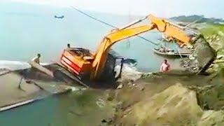 Ozzy Man Reviews: Excavator Fail