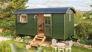 Luxurious Gorgeous Corner House Shepherds Hut | Living Design Tiny House