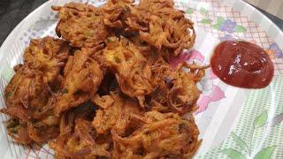 Onion pakoda/Pyaaz ke pakode/Peyaji...