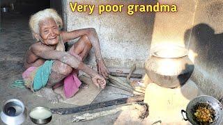 Very poor grandma's daily life || Coocking || 100 साल की है फिर भी सारा काम करती है