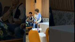 Boss give his shoes and lap for neoul#shorts #bl #loveintheairspecialep #bossnoeul