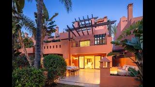 Stylish and Spacious Family Townhouse for Sale in Altos de Puente Romano, Marbella Golden Mile