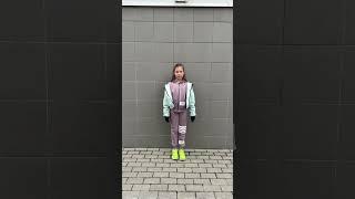  50 фотографий понадобилось сделать, чтобы Настя смогла  то смонтировать это видео