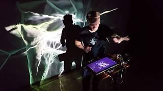 Audiovisual performance by hand gestures (using Mazetools Soniface Lab & Leap Motion, 06.09.2018)