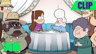 Mabel goes on a date with Lil' Gideon  | Gravity Falls | @disneyxd