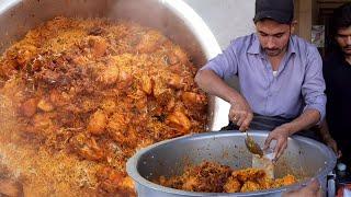 Karachi's Best BIRYANI | Famous Beef Biryani in Karachi | Pakistan Street Food | Makanan Jalanan