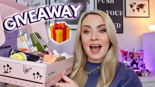 APRIL GIVEAWAY  INTERNATIONAL BEAUTY GIVEAWAY   | MISS BOUX