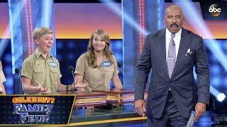 Robert Irwin Says CAR - Celebrity Family Feud 3x1