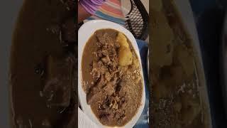  trini roti & goat curry #trinifood #goatcurry #currygoat #curry #caribbeanfood #roti #dalpuri