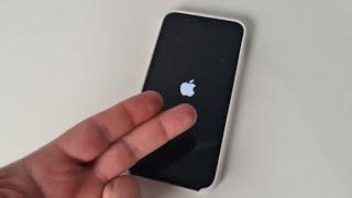 Айфон не включается горит яблоко и гаснет и так постоянно на iPhone