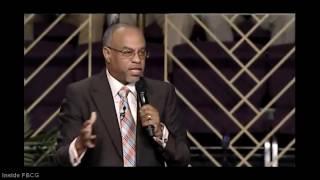 "Why is Praising God Important?" Pastor John K. Jenkins Sr. (Powerful Word)