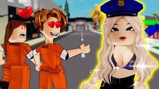 OMG, Peter Fall In Love With The Cute Police Officer!  - Brookhaven RP
