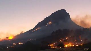 Kapstadts „Lion Head“: Feuer auf dem Löwenkopf