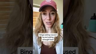 Dietitian talks about binge eating #bingeeating #antidiet #edrecovery #foodfreedom #disorderedeating