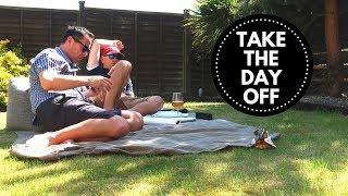 TAKE THE DAY OFF LEIGH | LOCKDOWN PICNIC | THE LODGE GUYS | DAILY VLOG