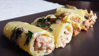 Paccheri con ricotta, funghi e salsiccia - Le video ricette di Lara