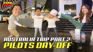 REAL PILOTS Watch TOP GUN (Movie Night at Australia) | Papa Boyet