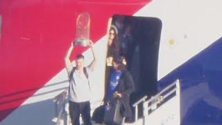 Dodgers arrive back in LA after winning the World Series