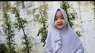 Cute  Girl Arabic Nasheed | Ya Nabi Salam | Qamarun