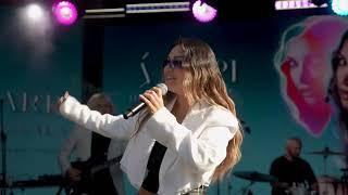 ÁARPI - ROAR (Katy Perry cover) Live Muzeon