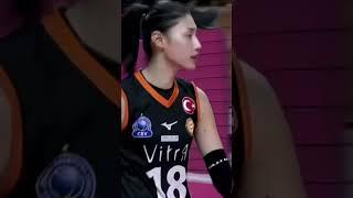 역전 당한 후 득점 내고 식빵 굽는 김연경