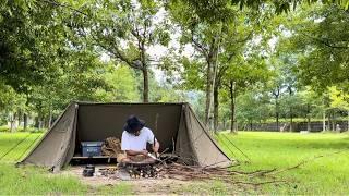 Solo camping in the heat: Relaxing time with the sound of the river and a bonfire