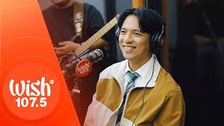 TJ Monterde performs "Sariling Mundo" LIVE on Wish 107.5 Bus