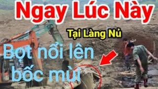 28/9 Làng Nủ Bọt Nổi Lên Bốc Mùi Tiếp Tục Dưới Chân Cầu