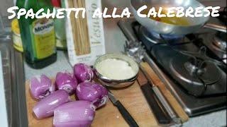 Spaghetti alla Calabrese risottati e cremosi - cipolla di Tropea e pecorino!