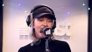 Ana Diaz - Fyll upp mitt glas nu (Live @ East FM)