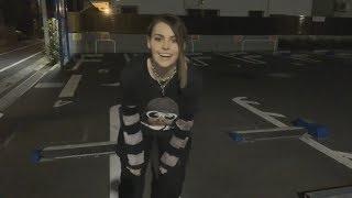 Алина Рин песни и танцы на ночной парковке. IRL стрим Япония