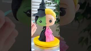 WICKED cake: Elphaba vs. Glinda