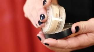 bareMinerals How-To: Foundation & Concealer