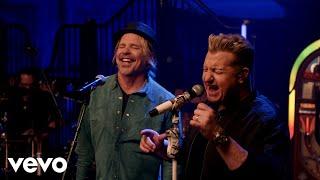 Gary LeVox, Jeffrey Steele - What Hurts The Most (LeVox Live On The Song)