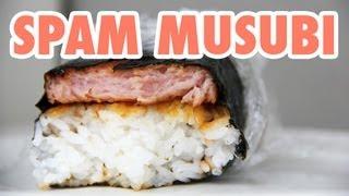 Eating SPAM Musubi - the Hawaiian Way