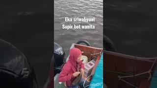 supir bot wanita Eka Sri Wahyuni