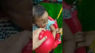 Kaka Fatimah nangis takut naik ayunan #shorts #short #shortvideo