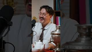 Teacher A’zam qishin-yozin paypoq kiyadimi?