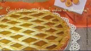 Crostata con confettura extra di albicocche