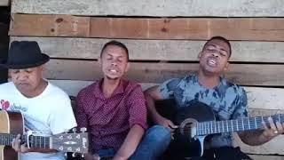 Iarivon'i Merina  - Telofangady [Mbola Talenta Mozika (Cover) ]