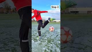 LEARN THIS VIRAL FOOTBALL SKILL!!