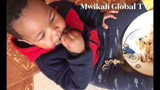 Babysitting in Hargeisa Somaliland | Meet my sweet baby Jay | Learning to feed himself.