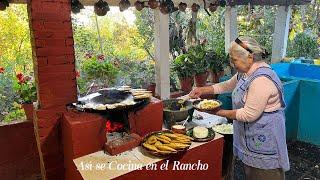 They say that during Lent you don't eat tasty food, but the QUESADILLAS WITH CRACKS AND CHEESE ar...