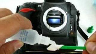 DSLR camera focusing screen cleaning using Focusing Screen Swab and Sensor Clean solution