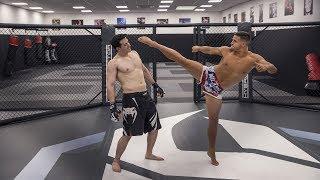 JE ME BATS CONTRE UN PRO EN UFC !!