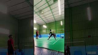 POV : Hitting a smash near the net....#badmintonracket #badmintonlove #badminton #athletes  #sport