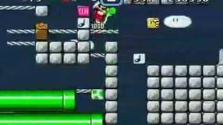 AMAZING mario level which plays itself and own music