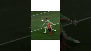 Courtois extraordinary goal saves