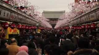 Nakamise Shopping Street: Asakusa Tokyo - Stock Video